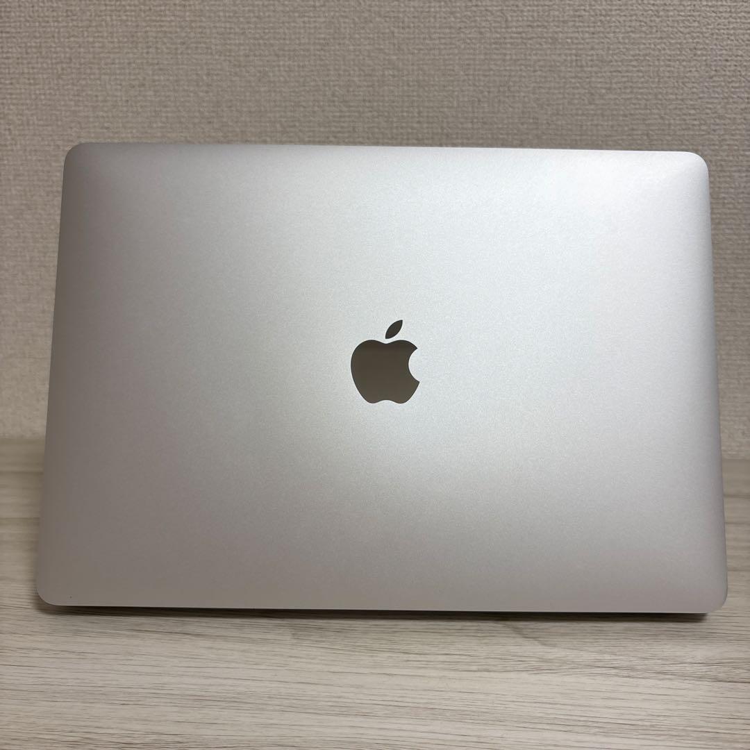 MacBook Air 13インチ M1 16GB 512GB