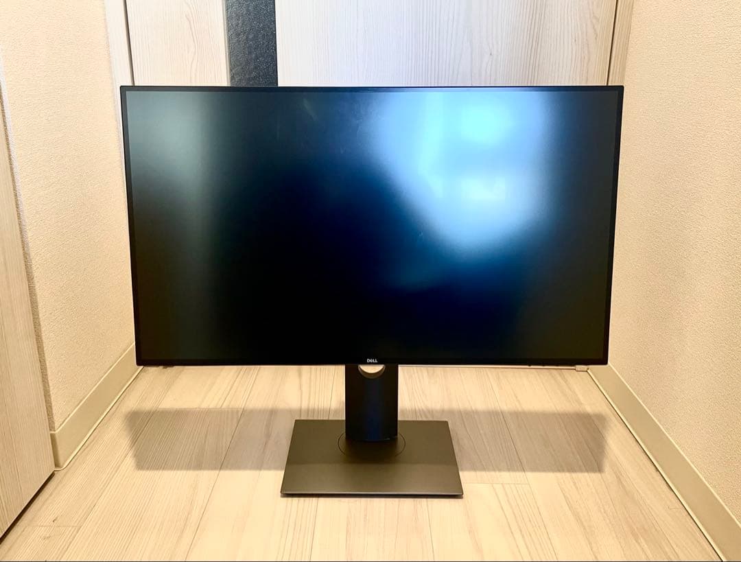 DELL 4Kモニター 27インチ U2720QM【表示不良あり/動作良好】