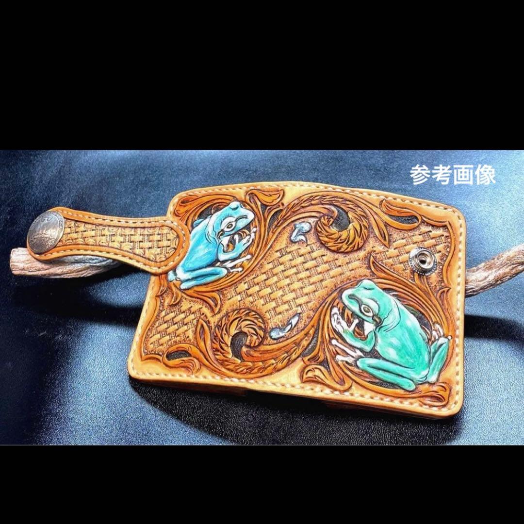 ままたん様オーダー　レザーカービング ミニウォレットワイド/カエル