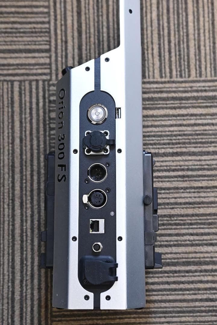 その他 Prolycht Orion 300FS + Fresnel lens kit