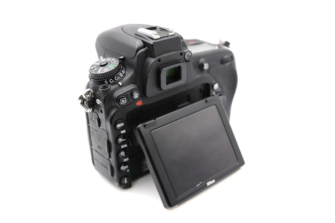 ☆良品【NIKON】D750 ボディ ニコン