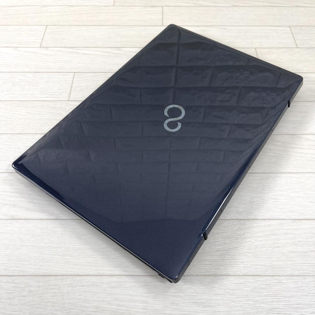 富士通 第8世代 i7 新品SSD1T＋HDD1TB メモリ16 ノートパソコン