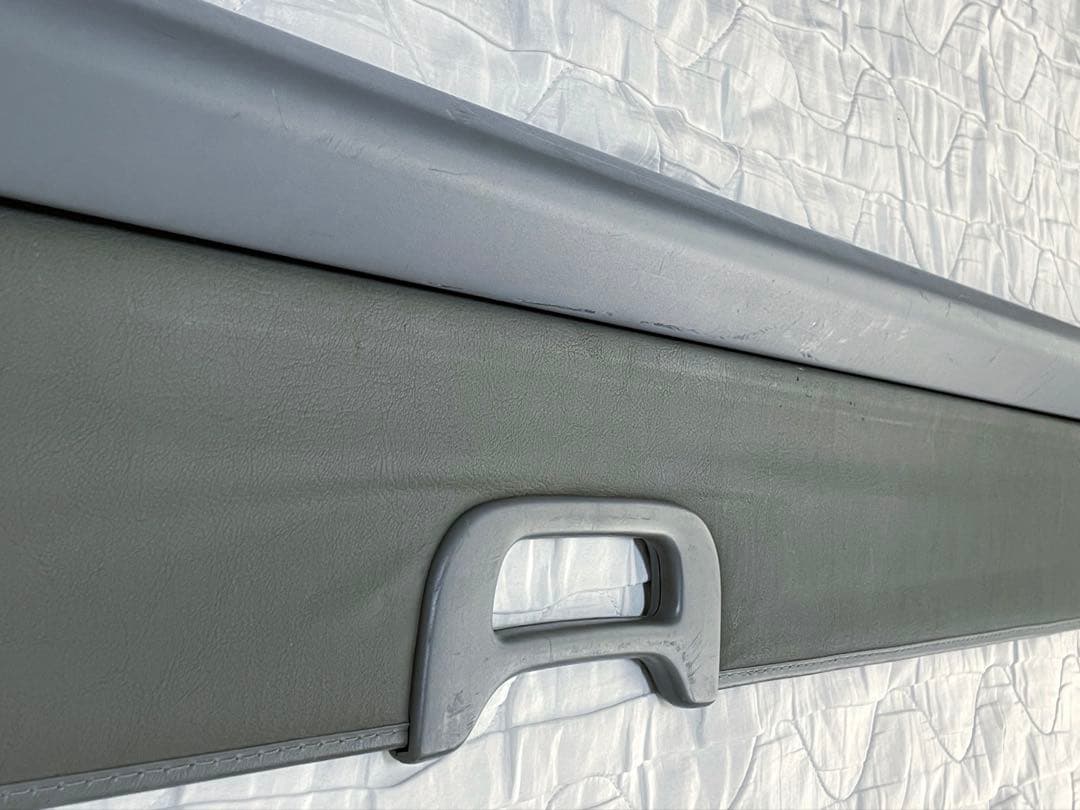 シボレー タホ GM純正 トノカバー 97 TAHOE