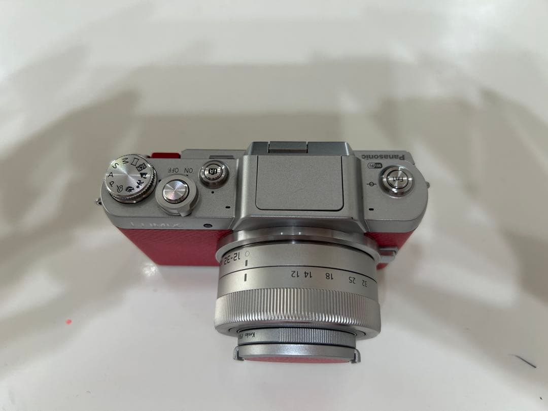 美品　Panasonic デジタル一眼カメラLUMIX DMC-GF7W ピンク