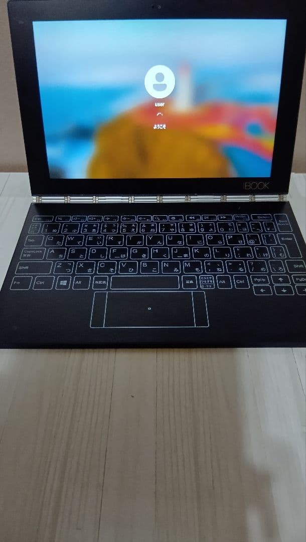 Windowsノート本体 Lenovo YOGABOOK YB1-X91F Atom X5-Z8550