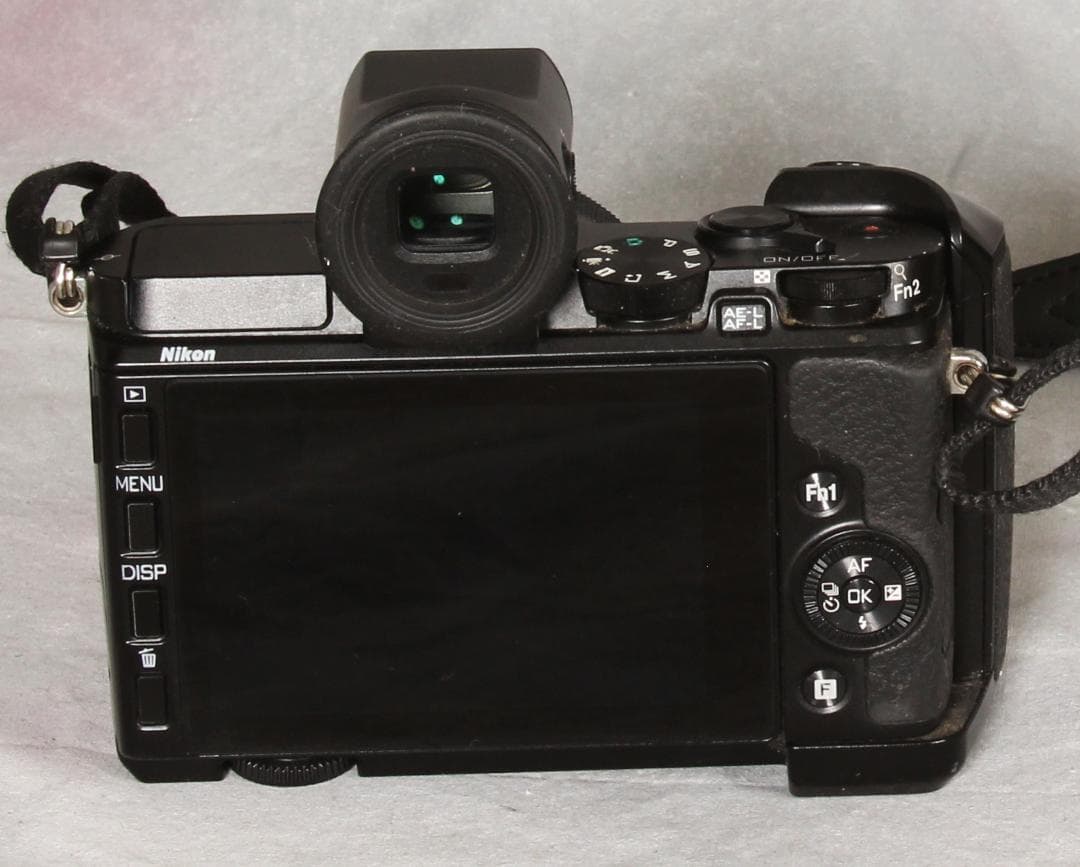 k*様 Nikon 1 V3 10-30mm プレミアムキット(ni28-3-3