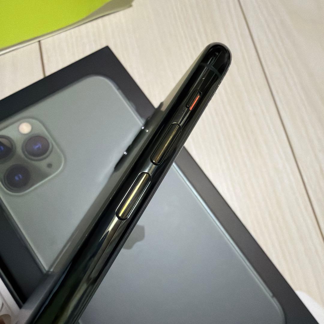 【中古】iPhone11pro ミッドナイトグリーン 64 GB