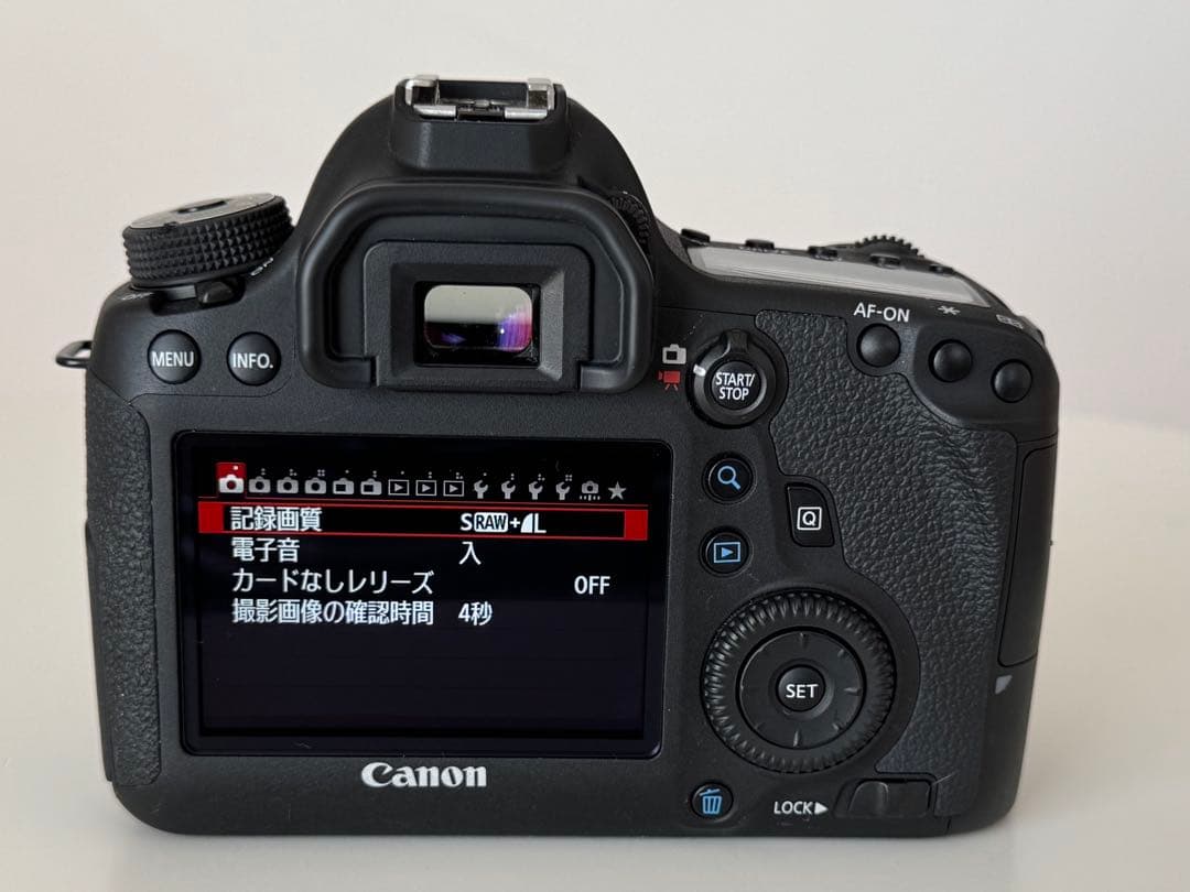 【美品】Canon EOS 6D ボディ シャッター回数1595回 付属品完備