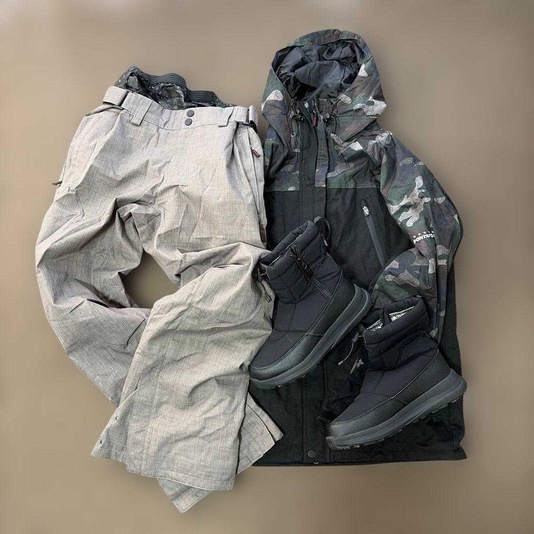 スノーボードウェア（ジャケット・パンツ）とスノーブーツセット