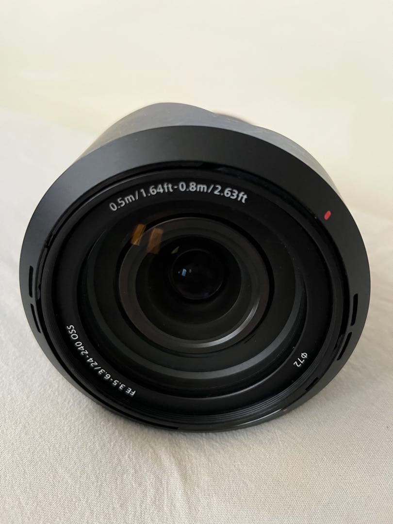 Sony FE 3.5-6.3/24-240 OSS ズームレンズ