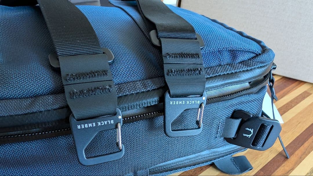 BLACK　EMBER　KOMPAK　NAVY