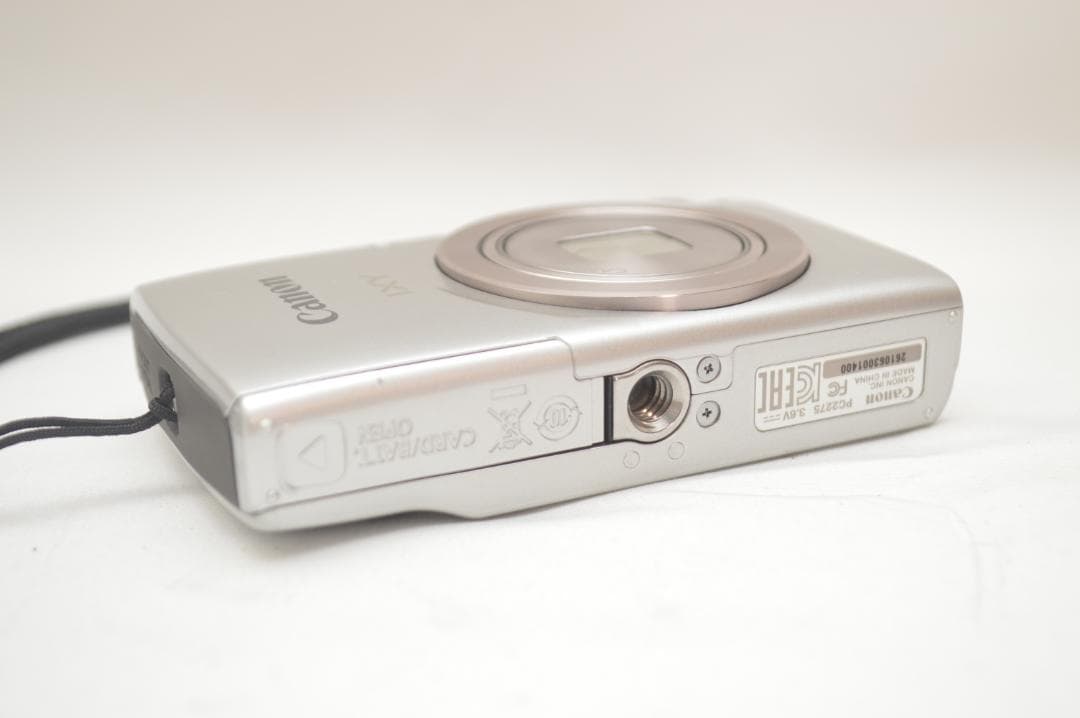 ✨未使用級美品✨ Canon IXY 180 シルバー