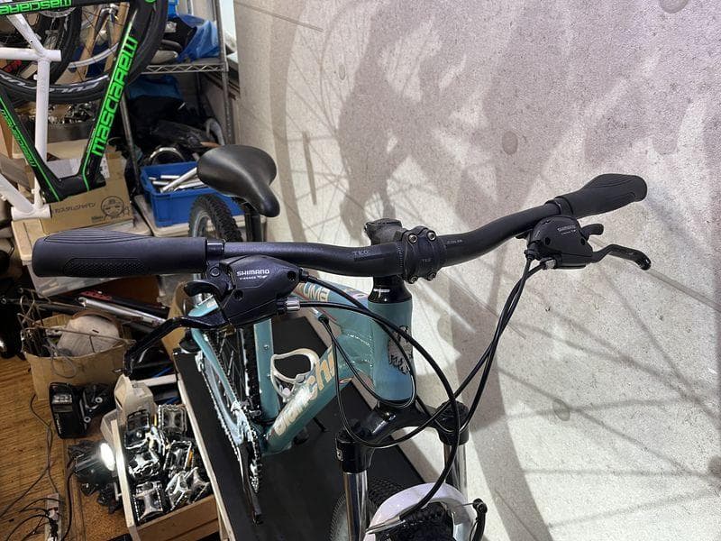 Bianchi KUMA 27.4 MTB　27.5インチ　ビアンキ