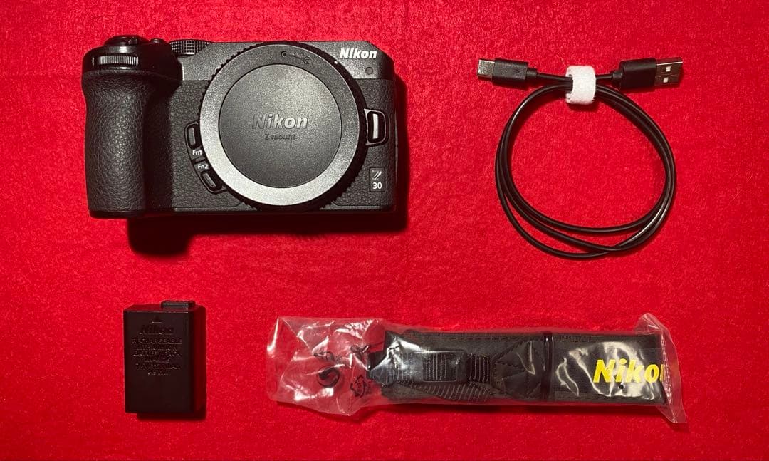 [美品] シャッター数780回！ ニコン Z30 ボディ