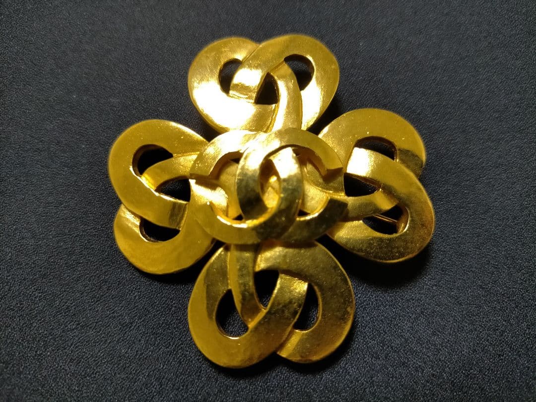 シャネル(CHANEL) 箱有 ココマーク クローバー ヴィンテージ ブローチ