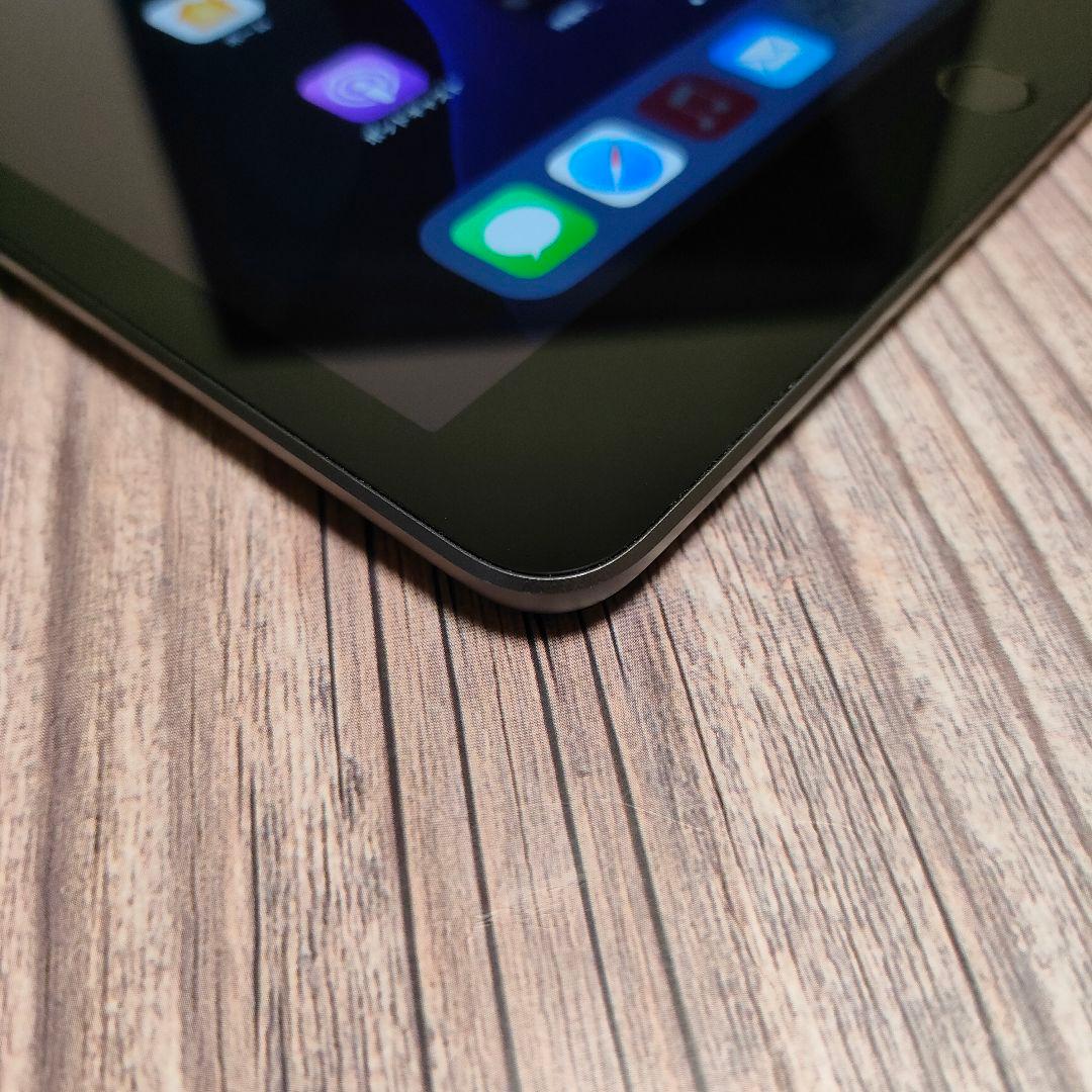 Apple iPad 第7世代 32GB SIMフリー 美品