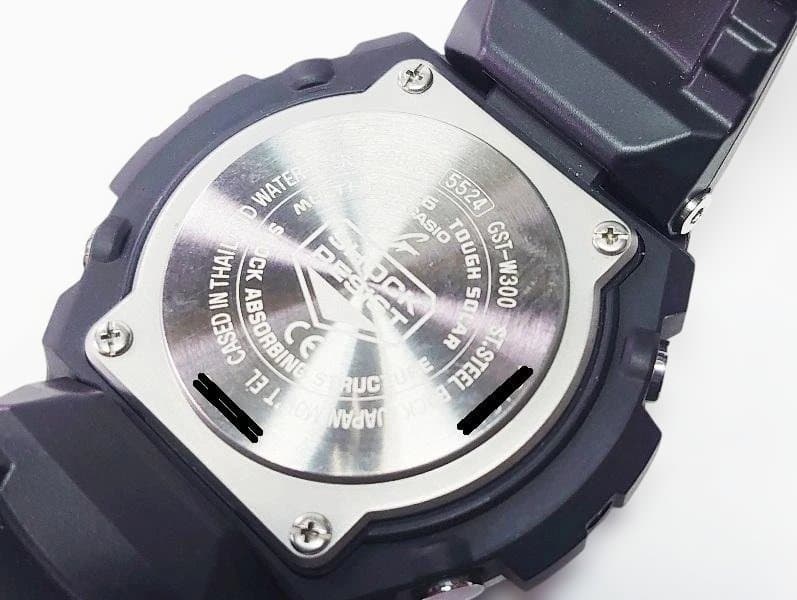 Xmas 特価中 CASIO G-SHOCK 電波ソーラー GST-W300