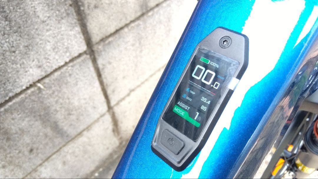 【走行わずか】電動アシスト自転車　Cyrusher ASUKA　クロスバイク