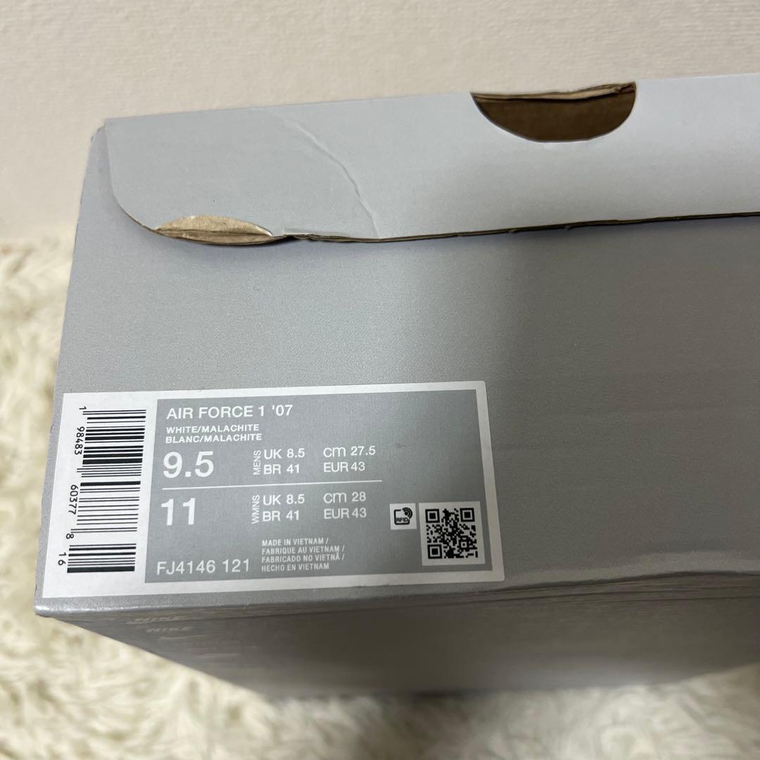 新品　未使用NIKE AIR FORCE 1 ’07 27.5cm