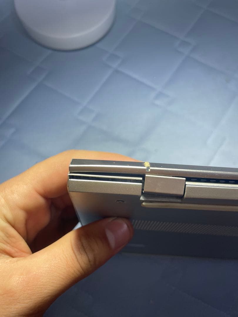 A*s様 HP Envy Core i5 7th Gen – ジャンク / 部品