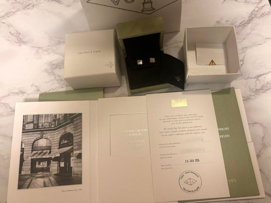 Van Cleef & Arpels スウィート アルハンブラ ピアス MOP