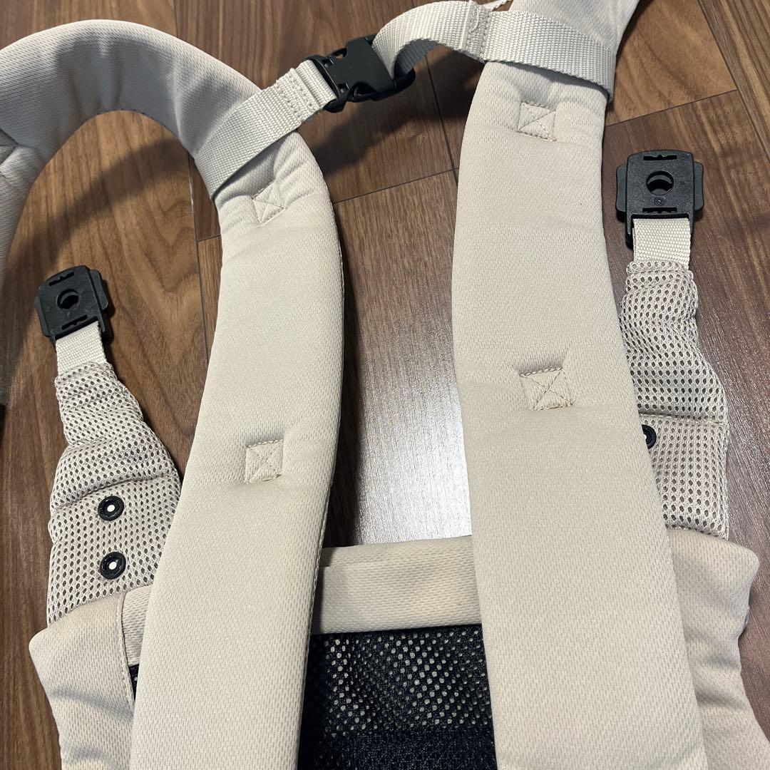 アップリカ　ラクリス ベージュ 抱っこ紐 アカチャンホンポ限定色