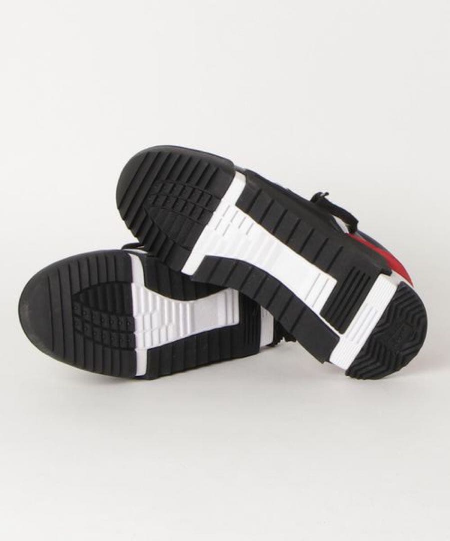 オニツカタイガー D-TRAINER スニーカー