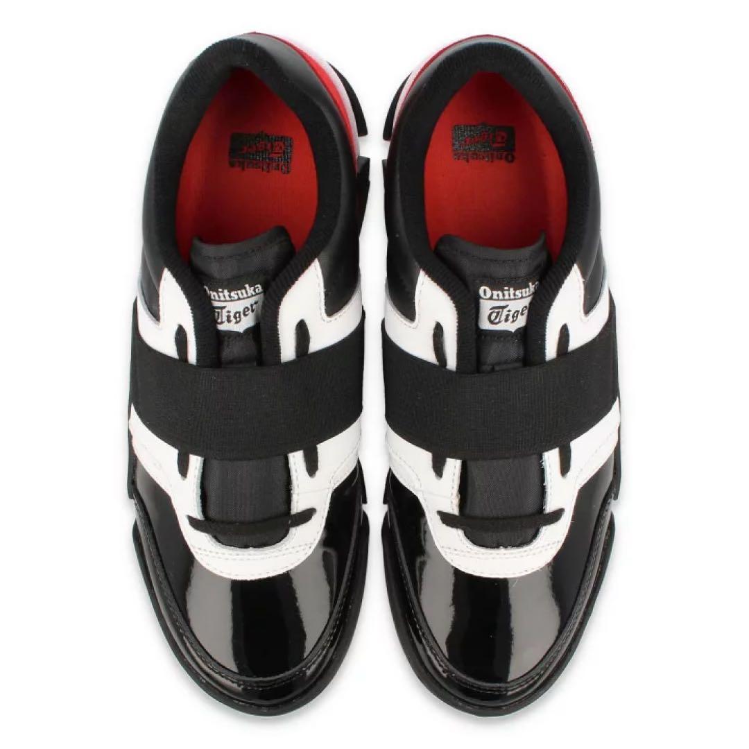 オニツカタイガー D-TRAINER スニーカー