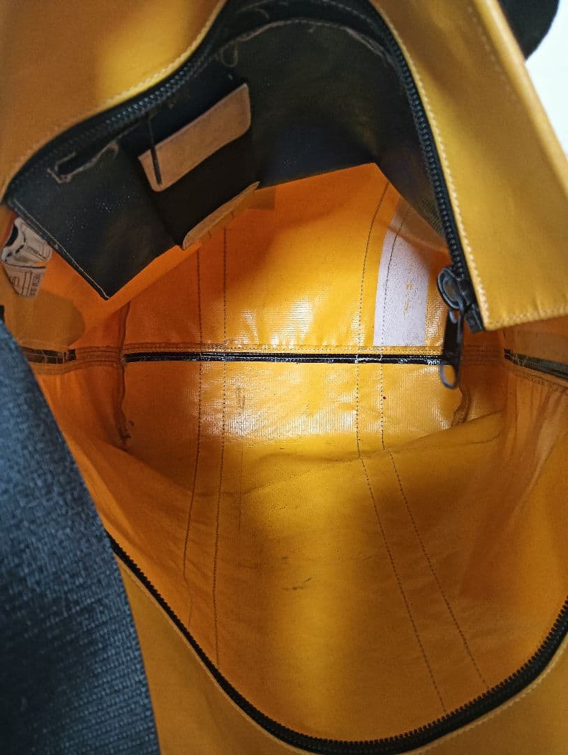 美品! レアカラー！FREITAGフライターグF74 旧BOBトートバッグ黄×黒