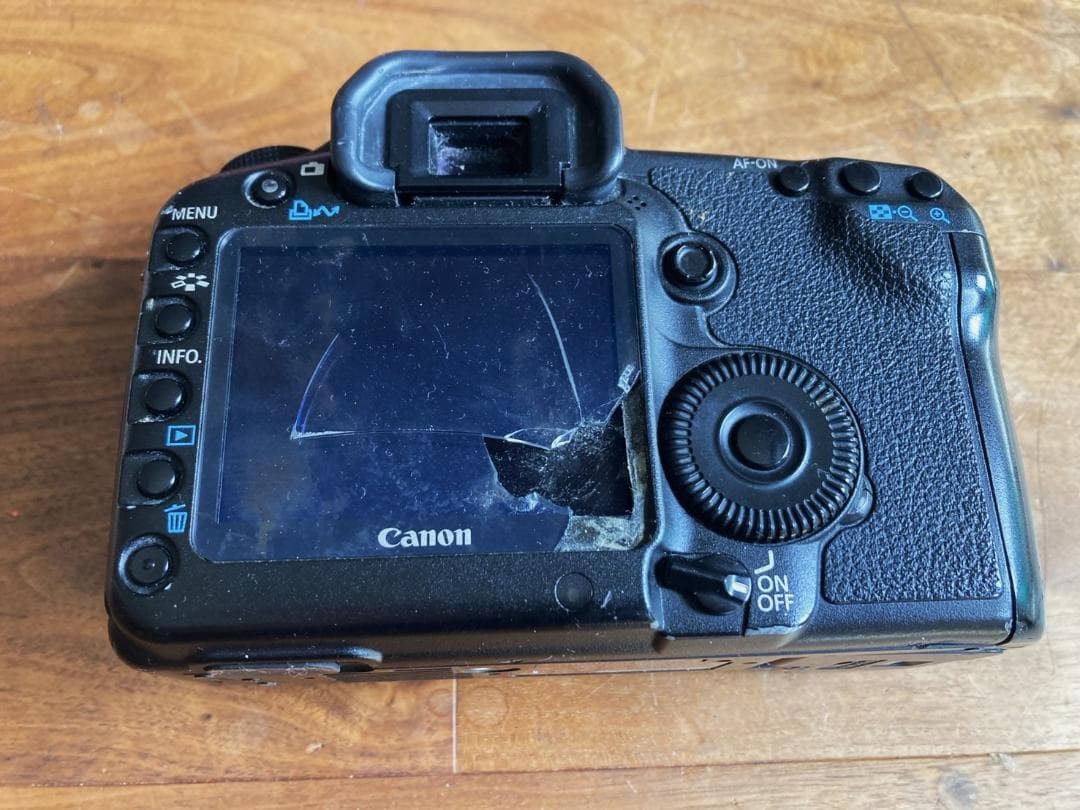 【ジャンク】Canon 一眼レフカメラ EOS 5D MarkII ボディ