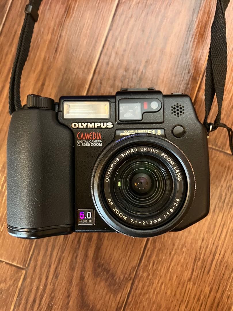 デジタルカメラ unosaggioOLYMPUS CAMEDIA C-5050