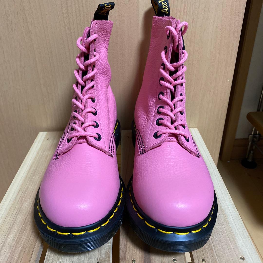 ドクターマーチンファスナー付き ピンクレザー厚底ブーツ