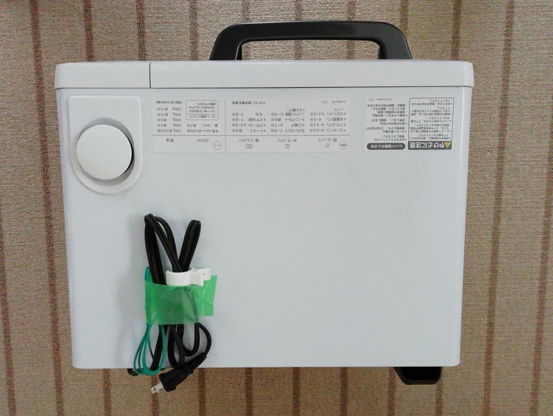 ヘルシオ　グリエレンジ　SHARP AX-HR2-W