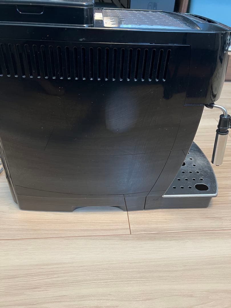 デロンギ 全自動コーヒーマシン マグニフィカS