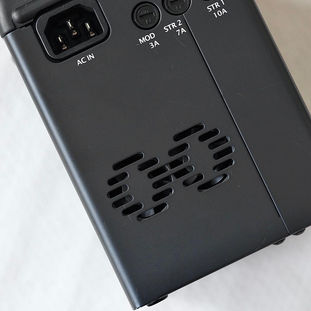 Comet CB-1200 VI ストロボ