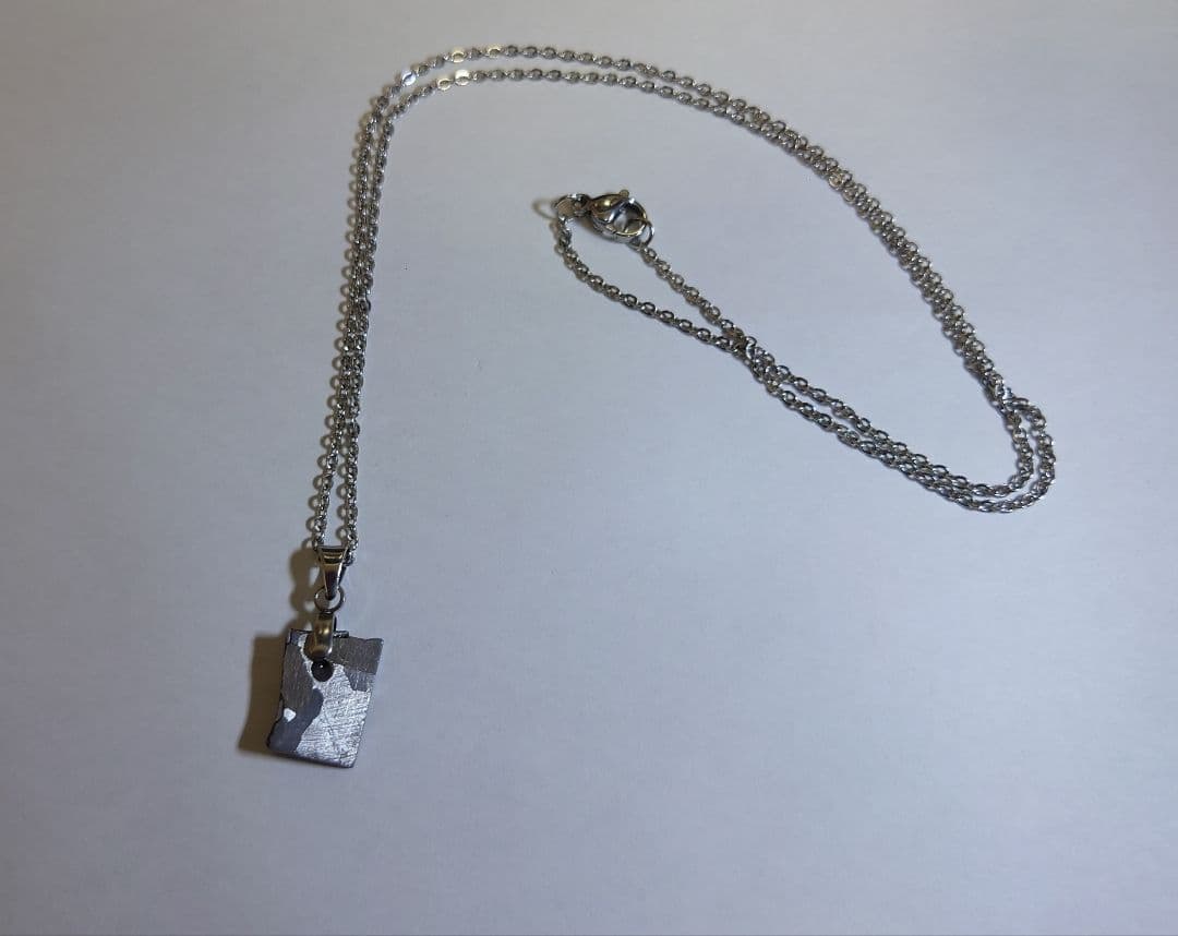 ブ*ス様 ヘンブリー隕石　ネックレス　表皮付き 鉄隕石【ギベオン イミラック】