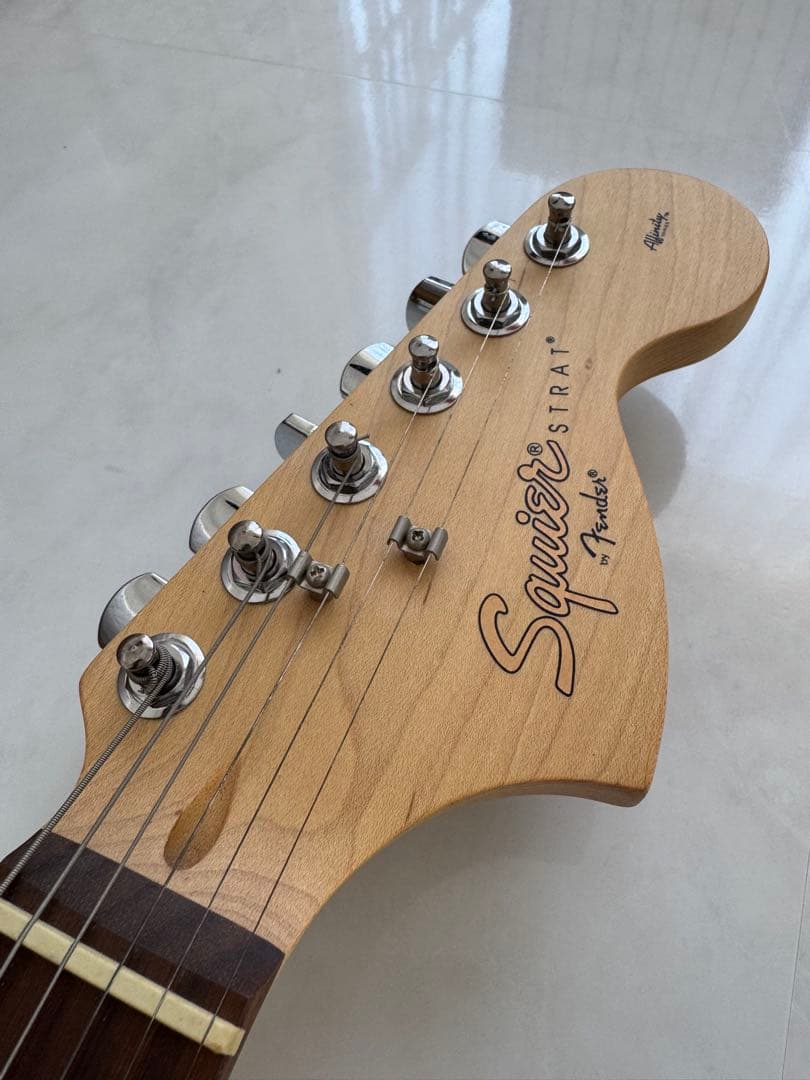 【美品】Squier by fender Affinity STRAT ストラト