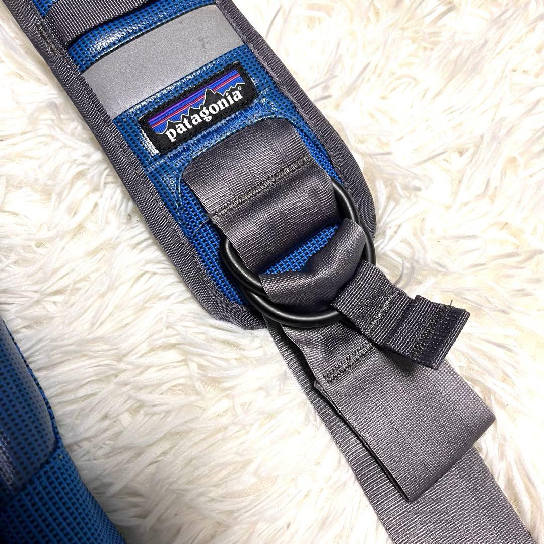 希少 パタゴニア ブラックホールメッセンジャー バッグ ブルー　美品
