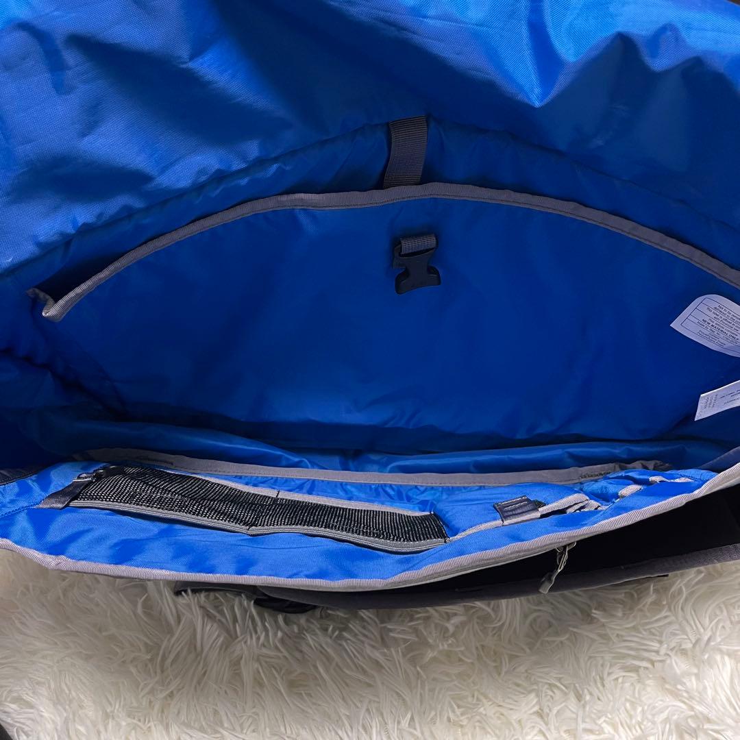 希少 パタゴニア ブラックホールメッセンジャー バッグ ブルー　美品