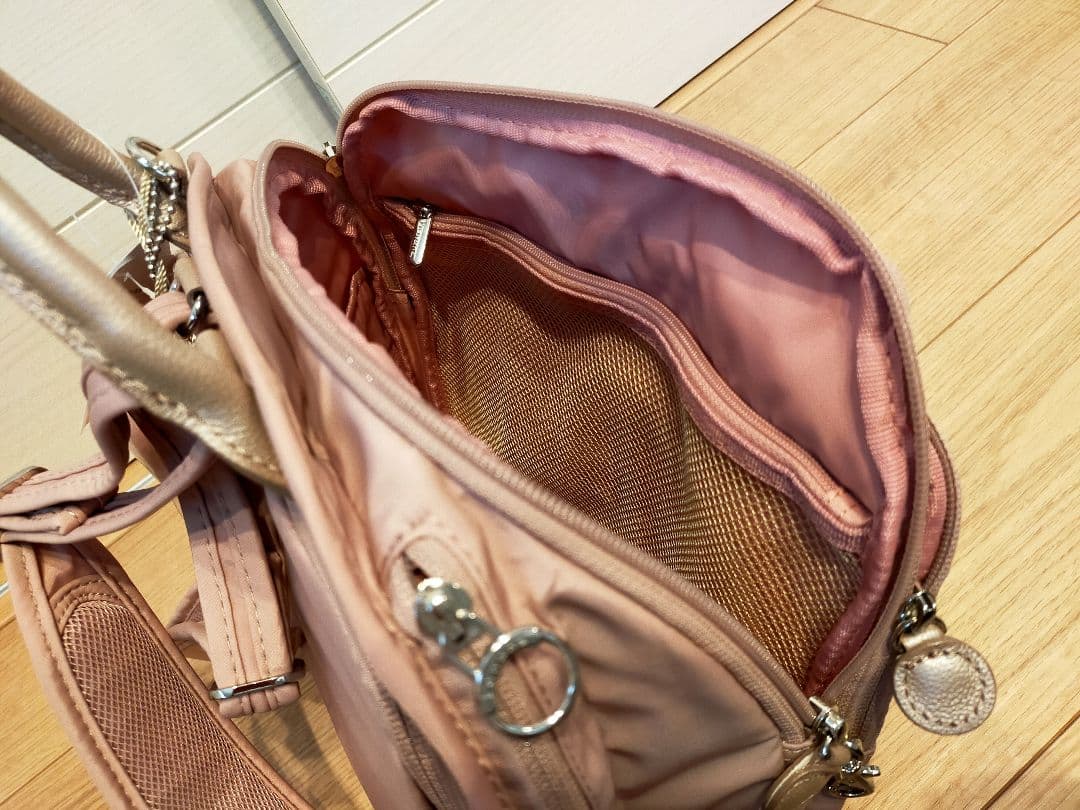 新品未使用カナナプロジェクト リュック ピンク！！