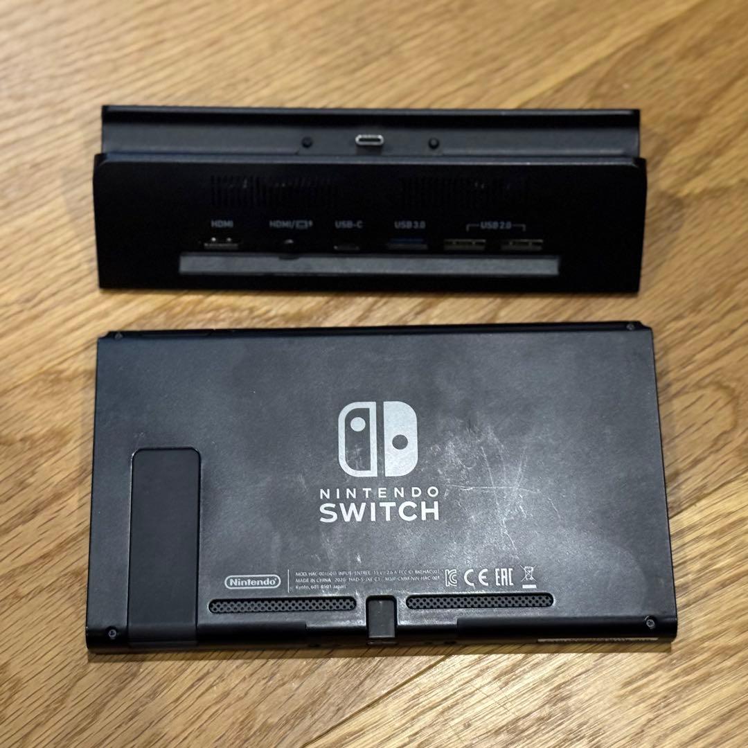 Switch本体＋非正規ドッグ