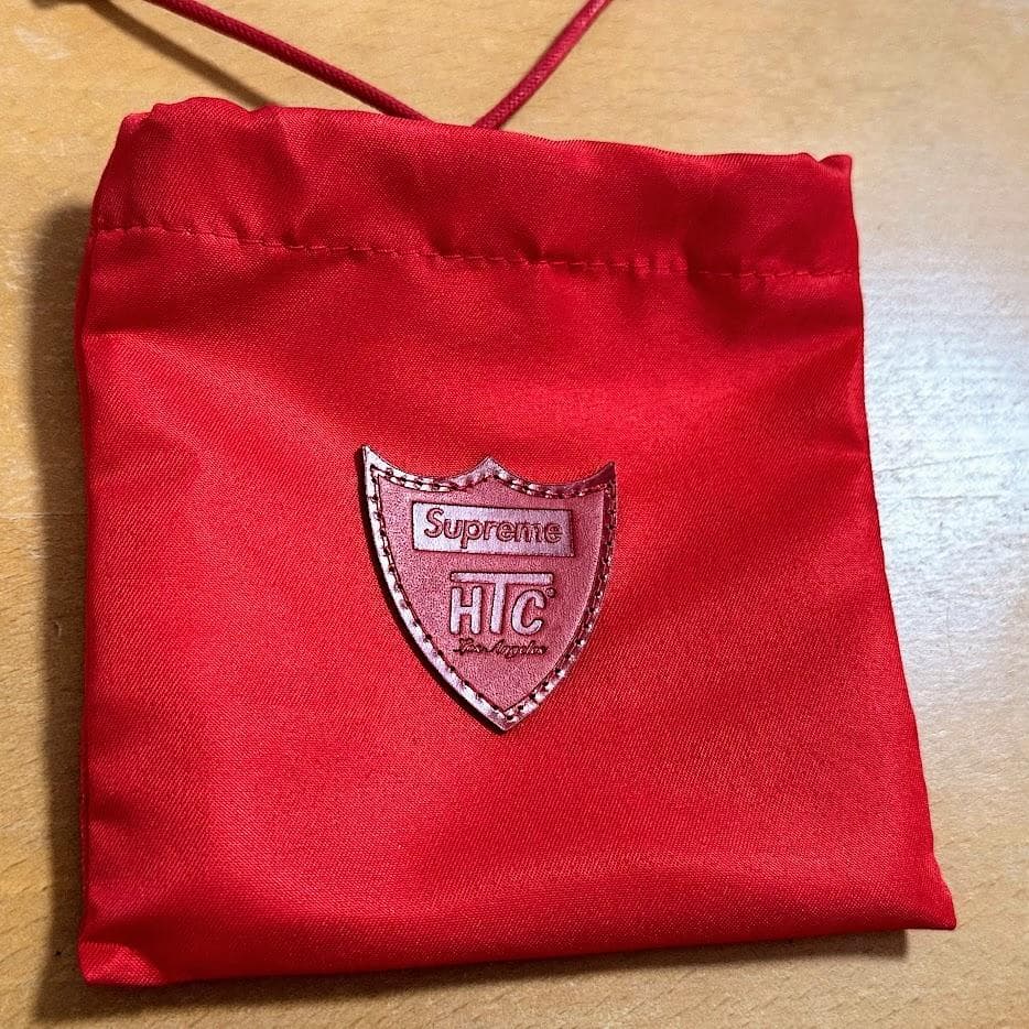 【リボルバー】Supreme×HTC スタッズキーチェーン Cow