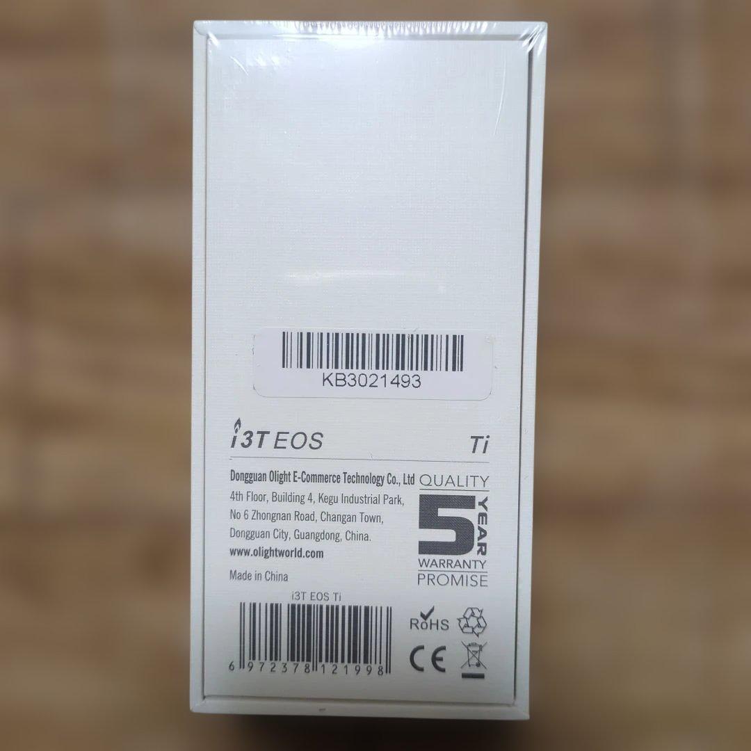 【送料込】Olight i3T EOS Ti チタン　懐中電灯