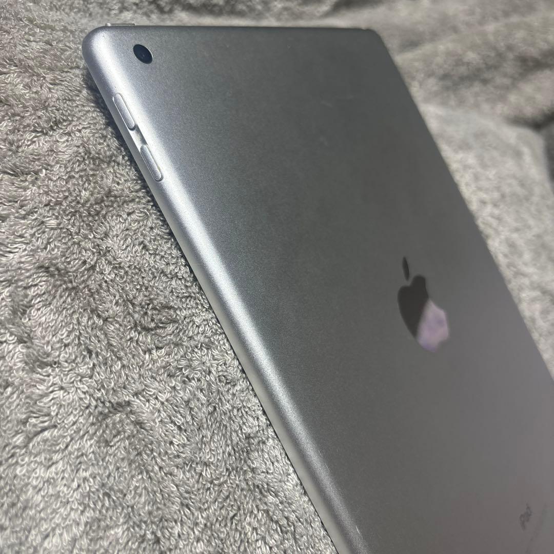 【爆安値下げ】iPad 第6世代 Wi-Fi モデル32GB★