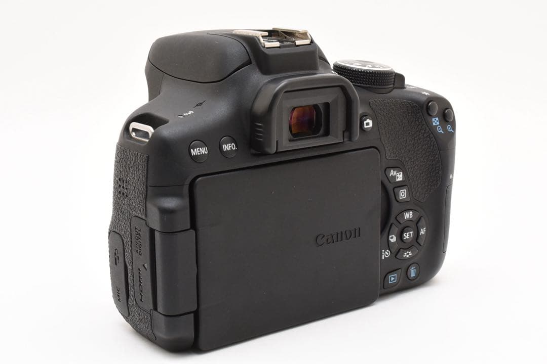 美品 Canon EOS Kiss X8i ダブルズームセット Wi-Fi搭載