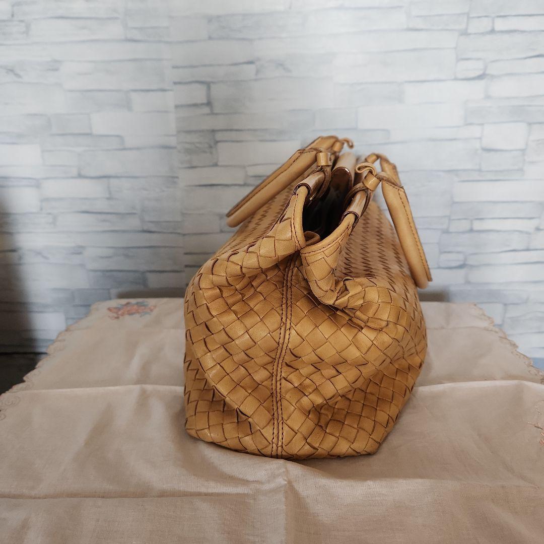 BOTTEGA VENETA ベージュ ハンドバッグ