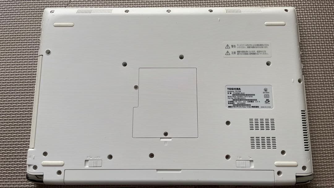 TOSHIBA dynabook T55/BW 6世i3 Windows 11