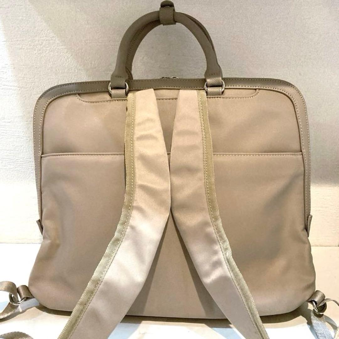 【美品】ace.GENE エルビーサック2 リュックA4 ベージュ