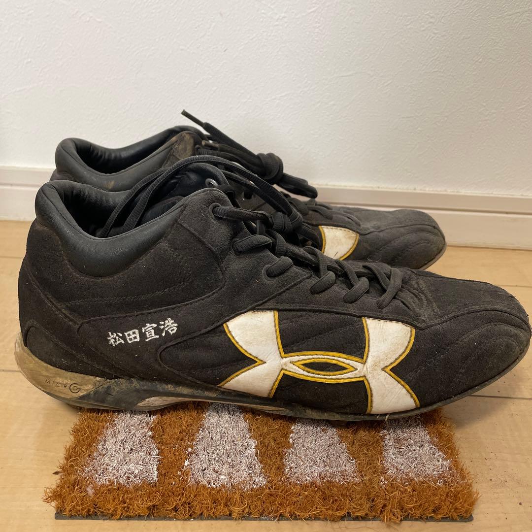 松田宣浩　実使用スパイク　サインボール　ボブルヘッド　3点セット　ソフトバンク