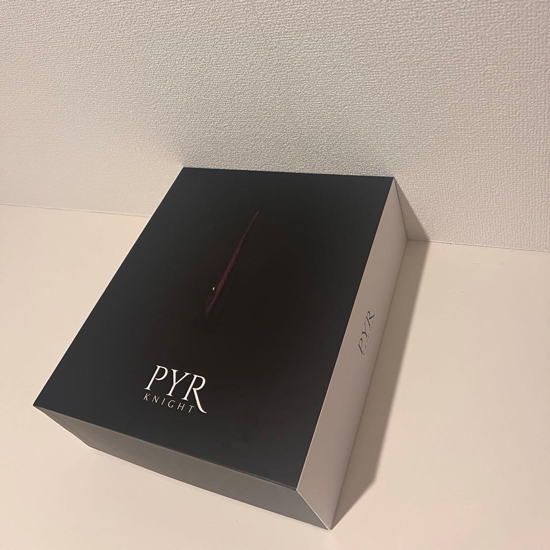 PYR KNIGHT (パイラナイト) 美容機器 美顔器　【新品同様】